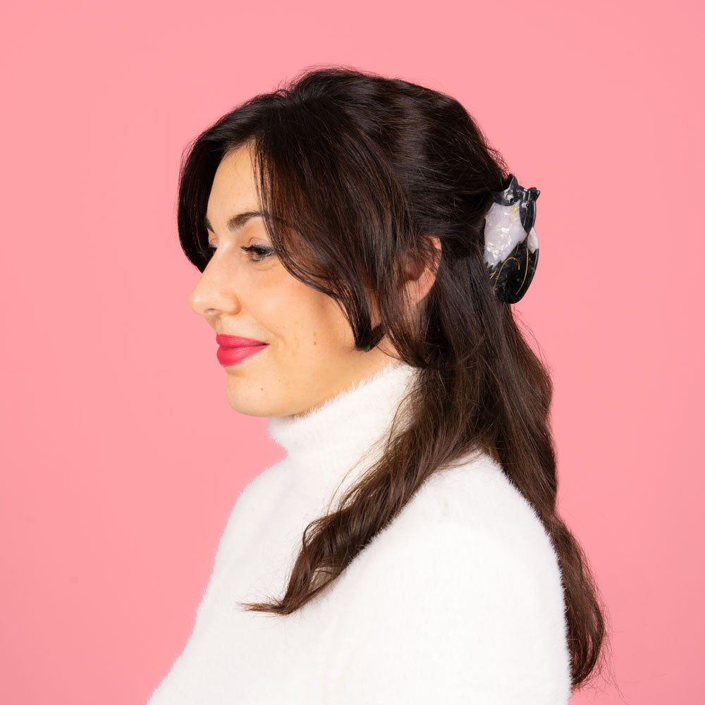 Hair Claw (Black & White Cat)