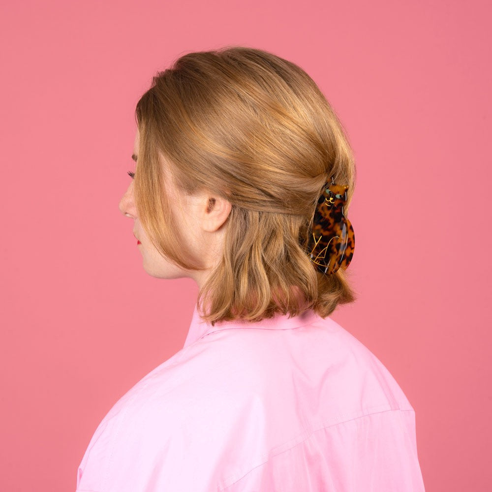 Hair Claw (Bengal Cat)