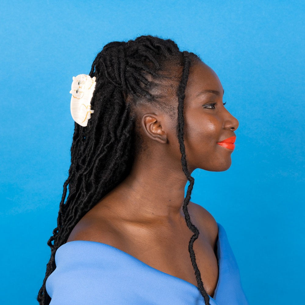 Hair Claw (Persian Cat)