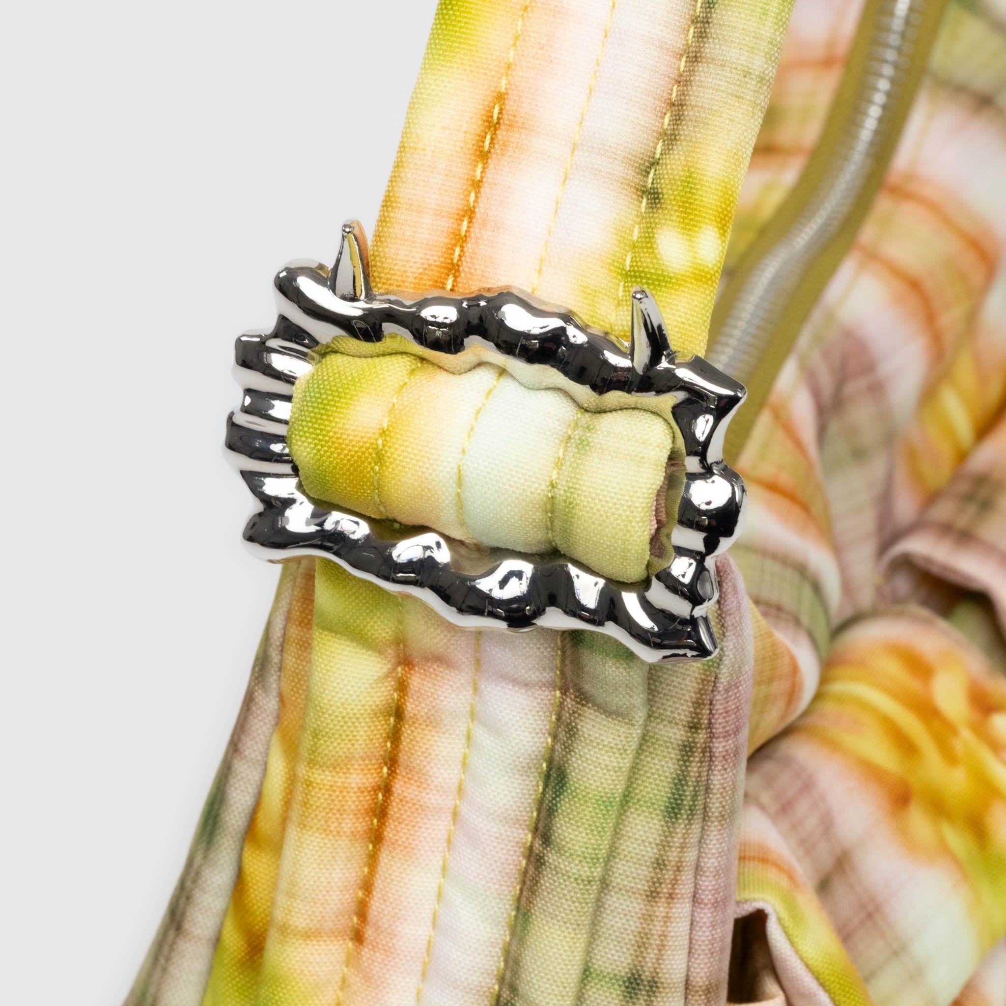 BAGGU Cargo Shoulder Bag (Boxer Plaid)