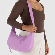 BAGGU Medium Crescent Bag (Peony)