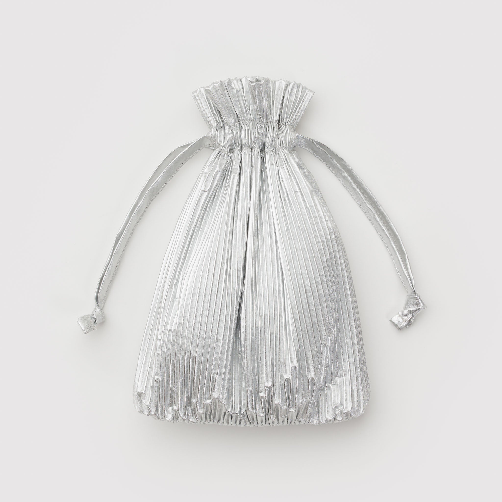 BAGGU Pleated Metallic (Chrome)