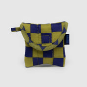 BAGGU Puffy Earbuds Case (Pear Navy Check)