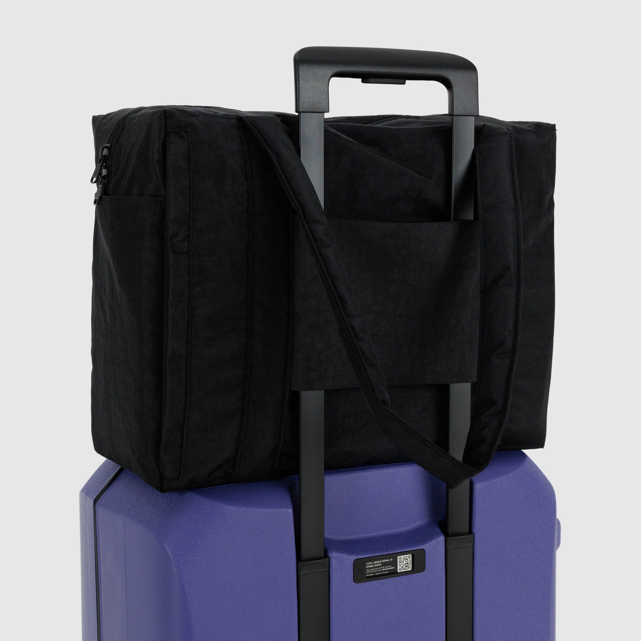 BAGGU Small Cloud Carry-On (Black)