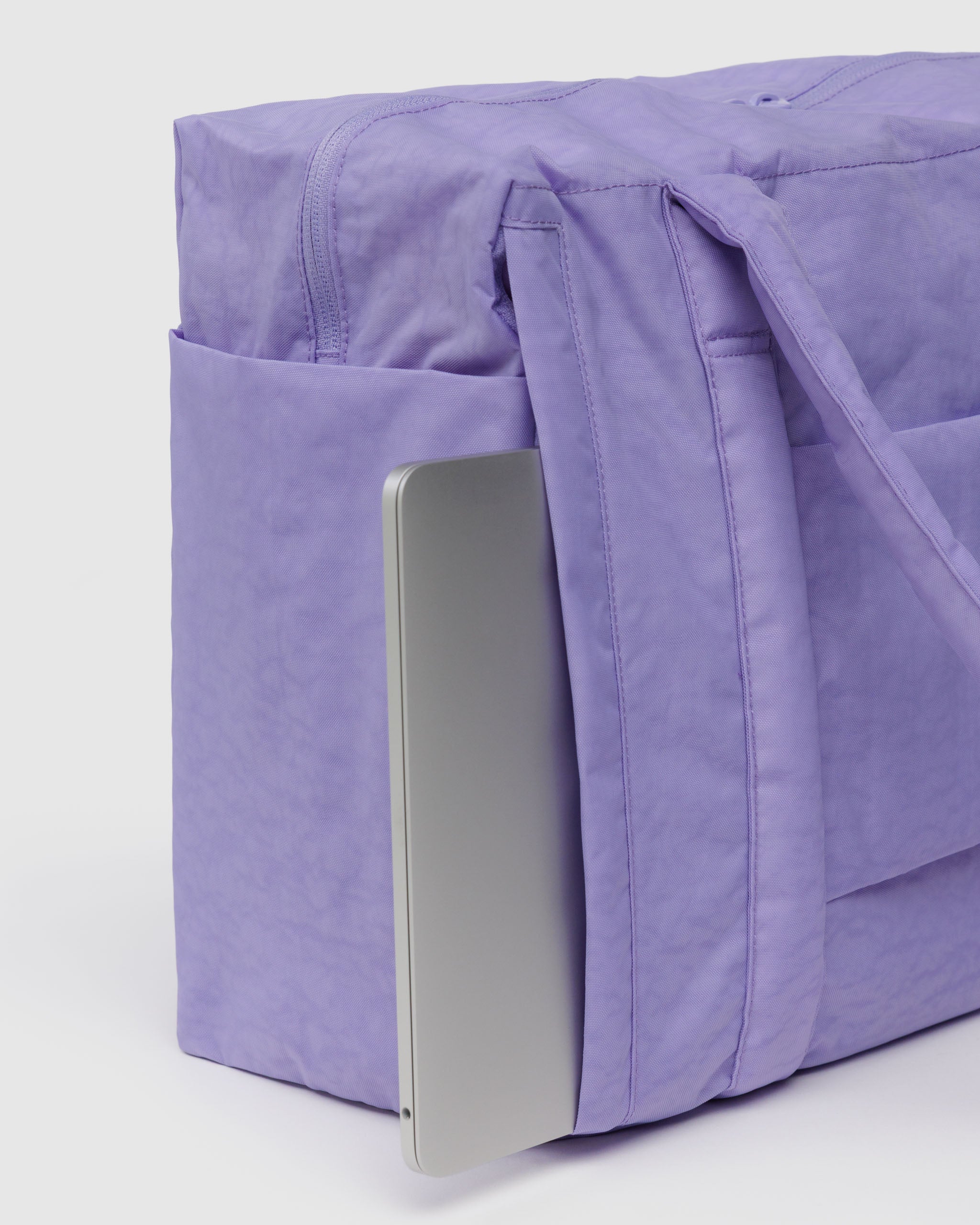 BAGGU Small Cloud Carry-On (Wisteria)