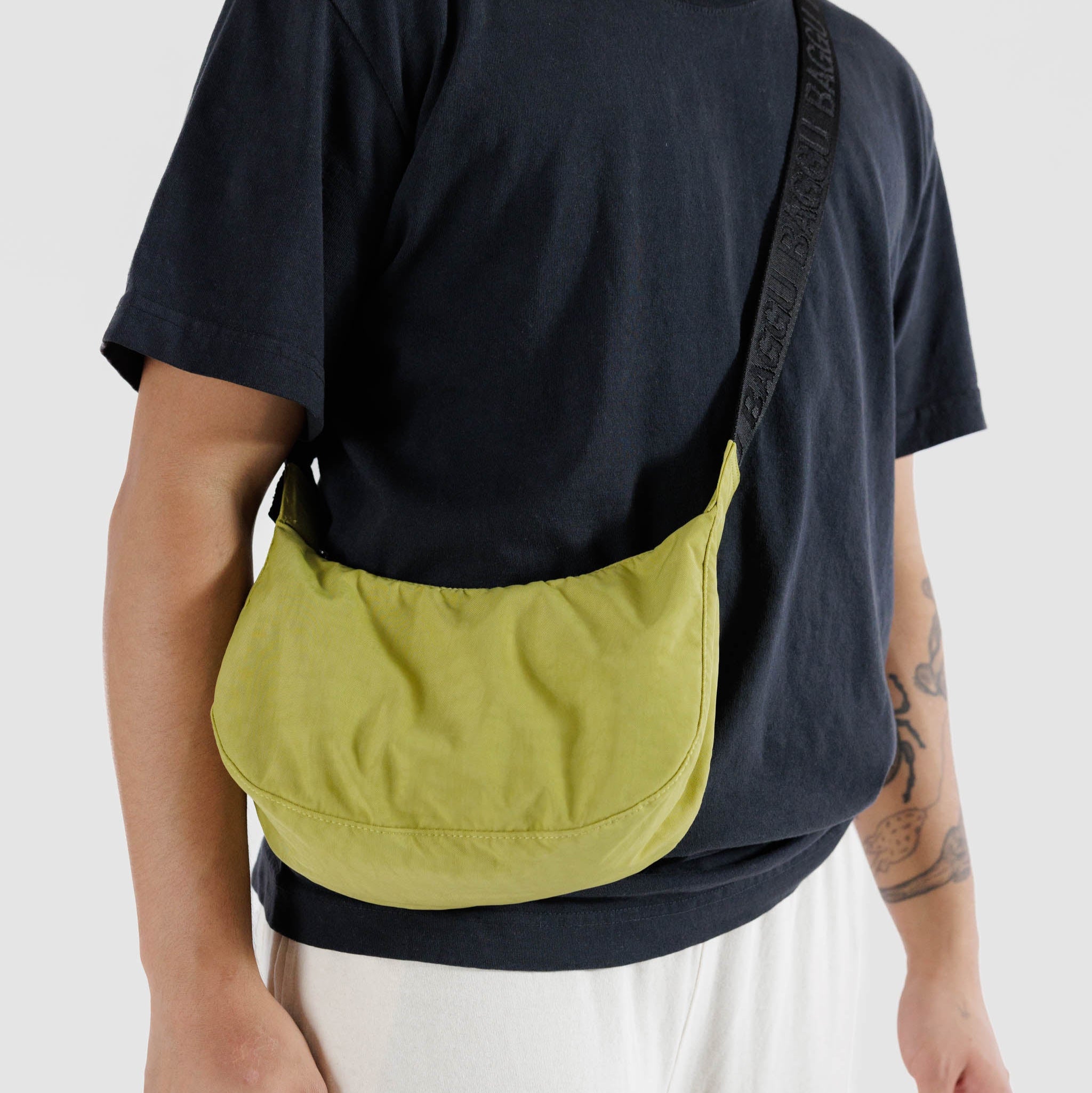 BAGGU Small Nylon Crescent Bag - Lemongrass