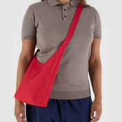 BAGGU Small Nylon Sling (Candy Apple)