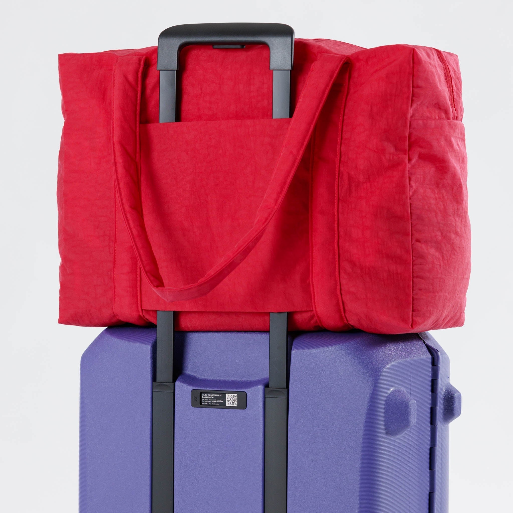 กระเป๋าเดินทาง Cloud Carry On (สีแคนดี้แอปเปิ้ล)