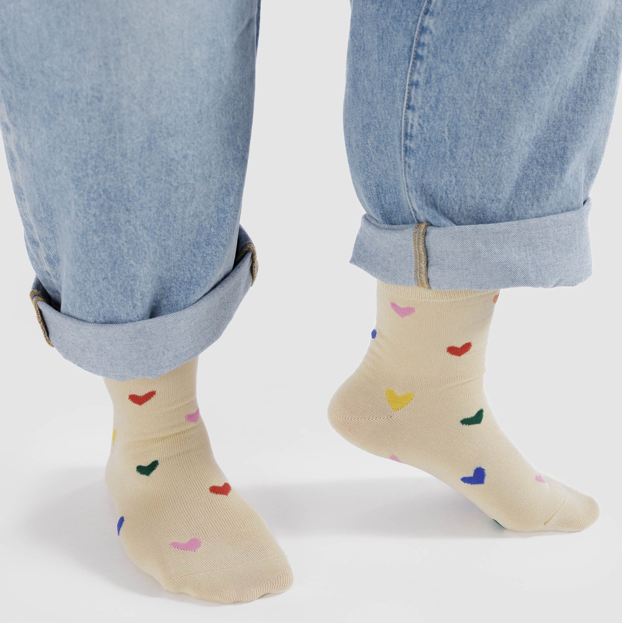 Crew_Sock_Bamboo_Knit_Hearts_02.jpg
