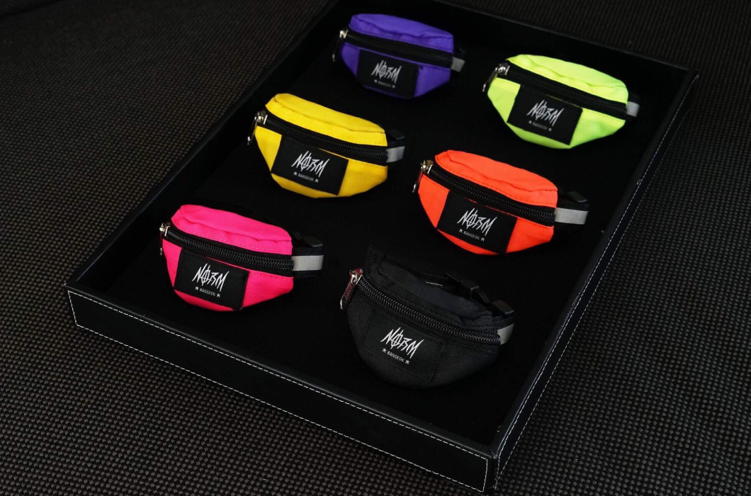 FANNYWRISTPACK-BLACK3.png