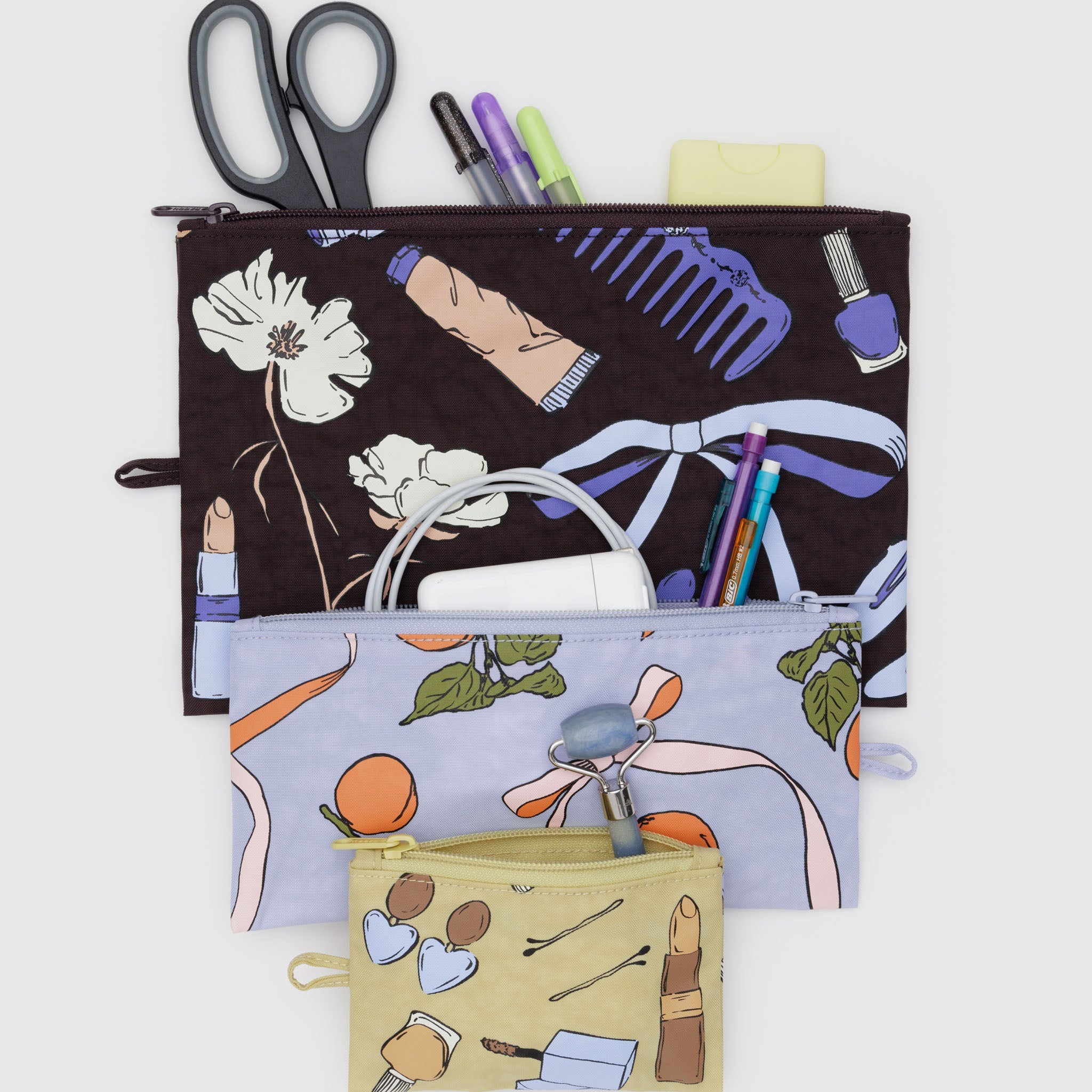 Flat_Pouch_Set_Heavyweight_Get_Ready_With_Me_Set_02.jpg