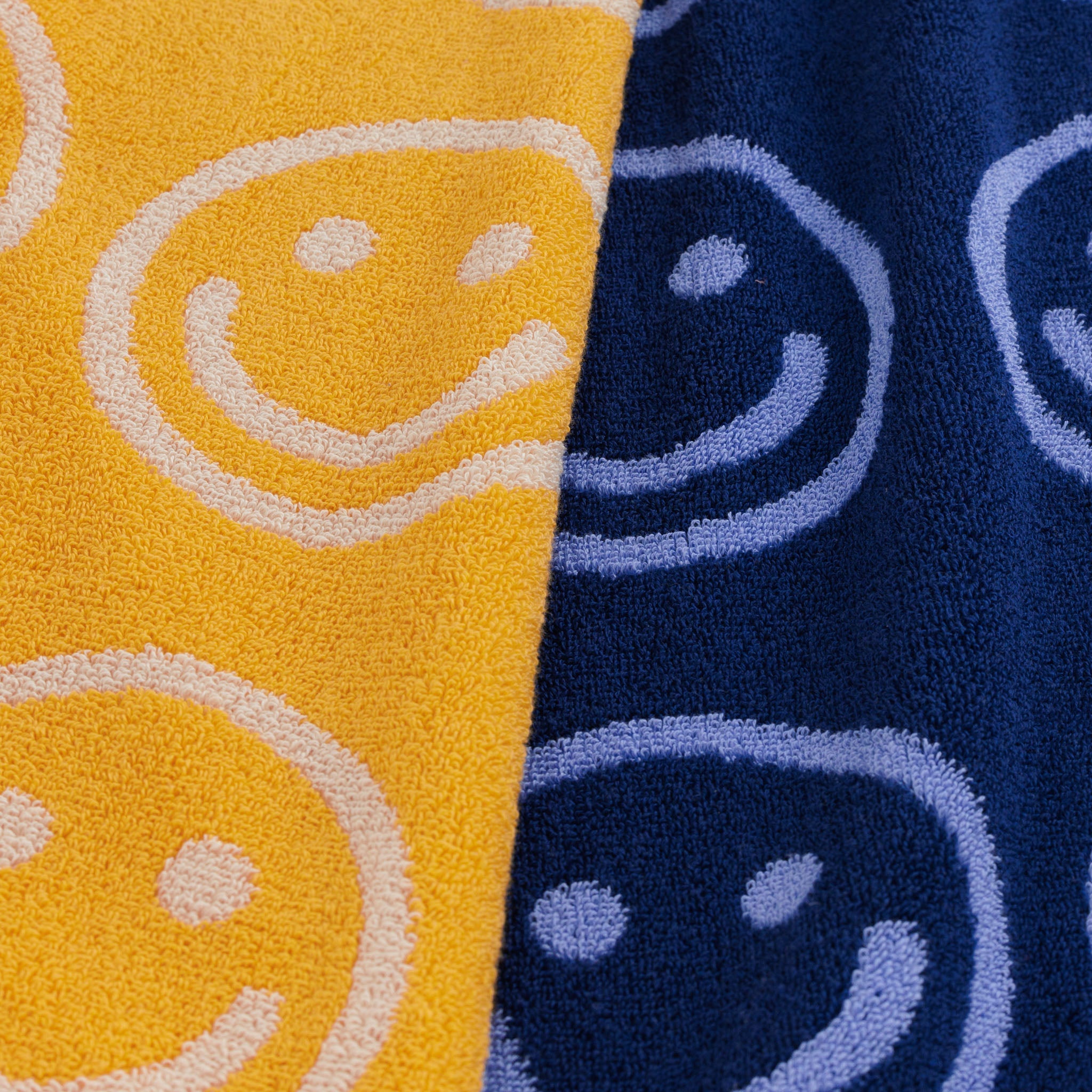 Hand_Towel_Set_of_2_Terry_Happy_Blue_Marigold_Set_03.jpg