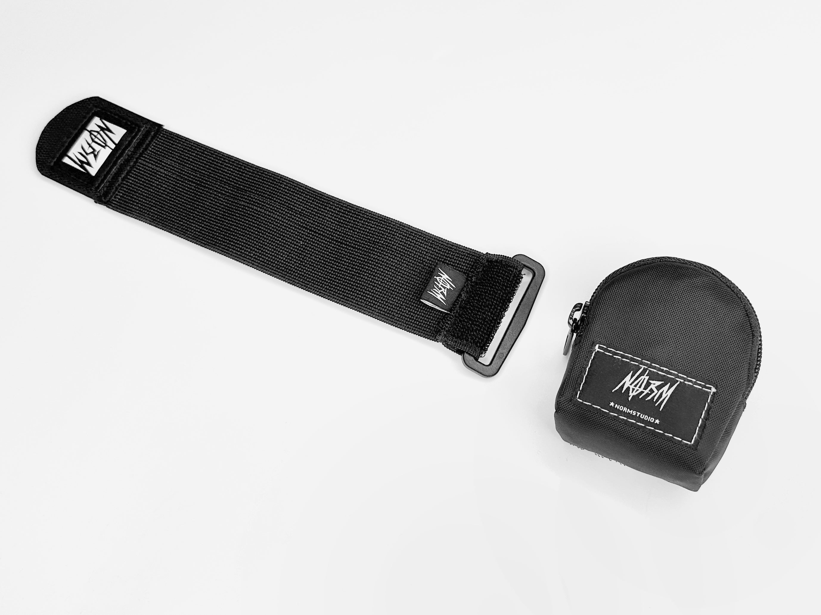 NORM "EM" WRIST BAG