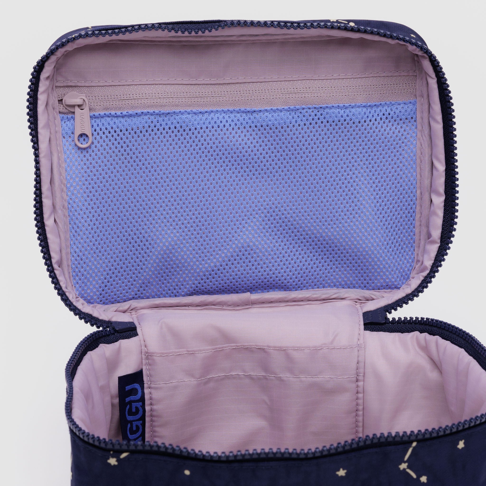 กระเป๋าเครื่องสำอางขนาดใหญ่ BAGGU - Constellation Midnight