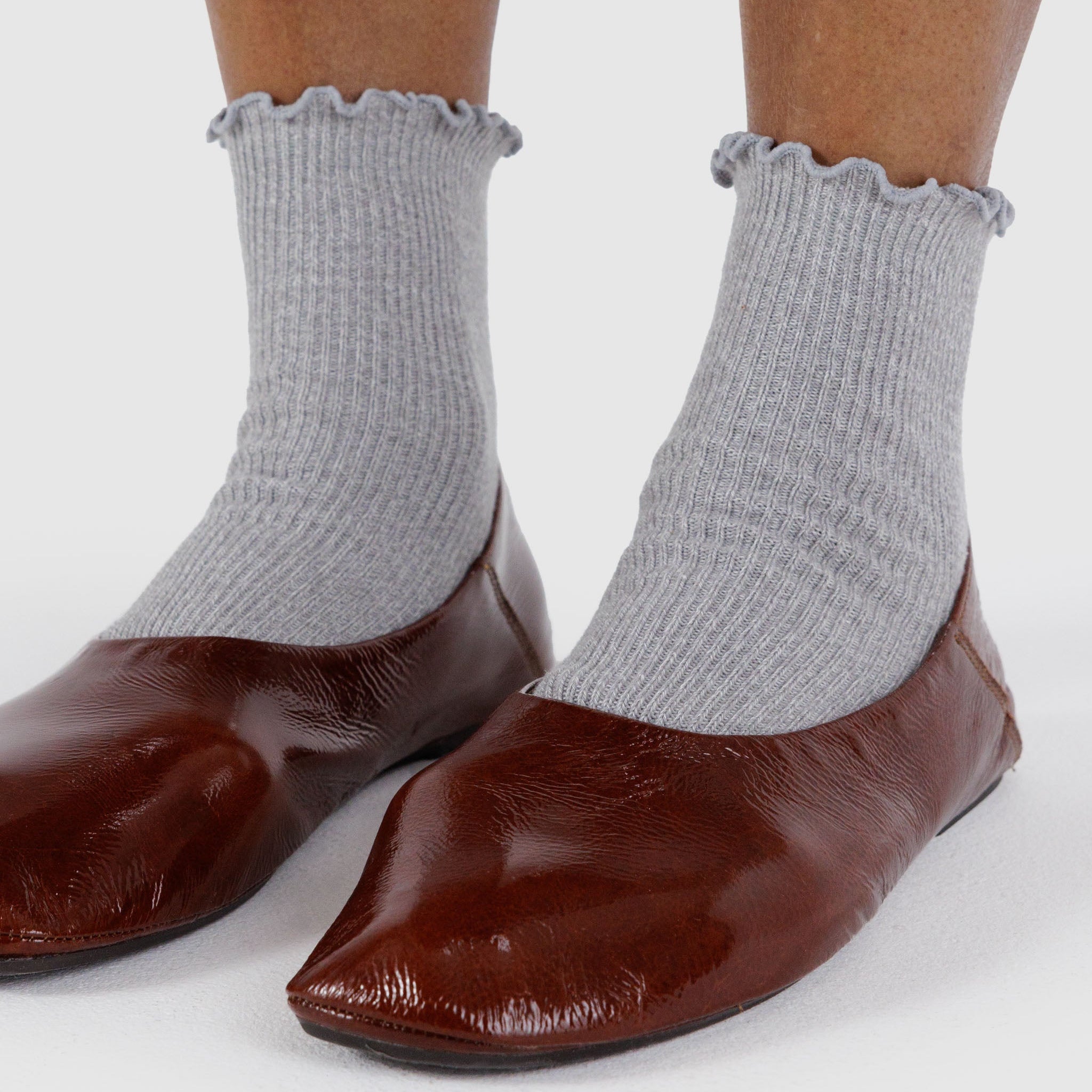 Lettuce_Edge_Socks_Set_of_Two_Bamboo_Knit_Black_and_Heather_Grey_Set_02.jpg