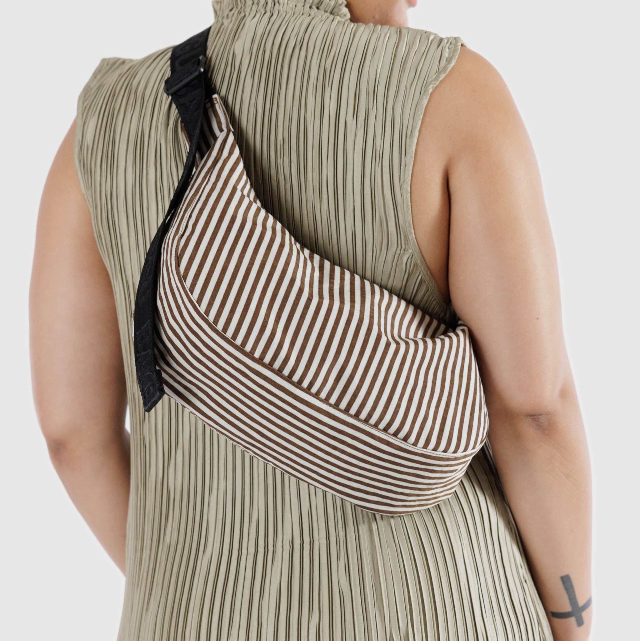 Medium_Nylon_Crescent_Bag_Heavyweight_Brown_Stripe_03.jpg