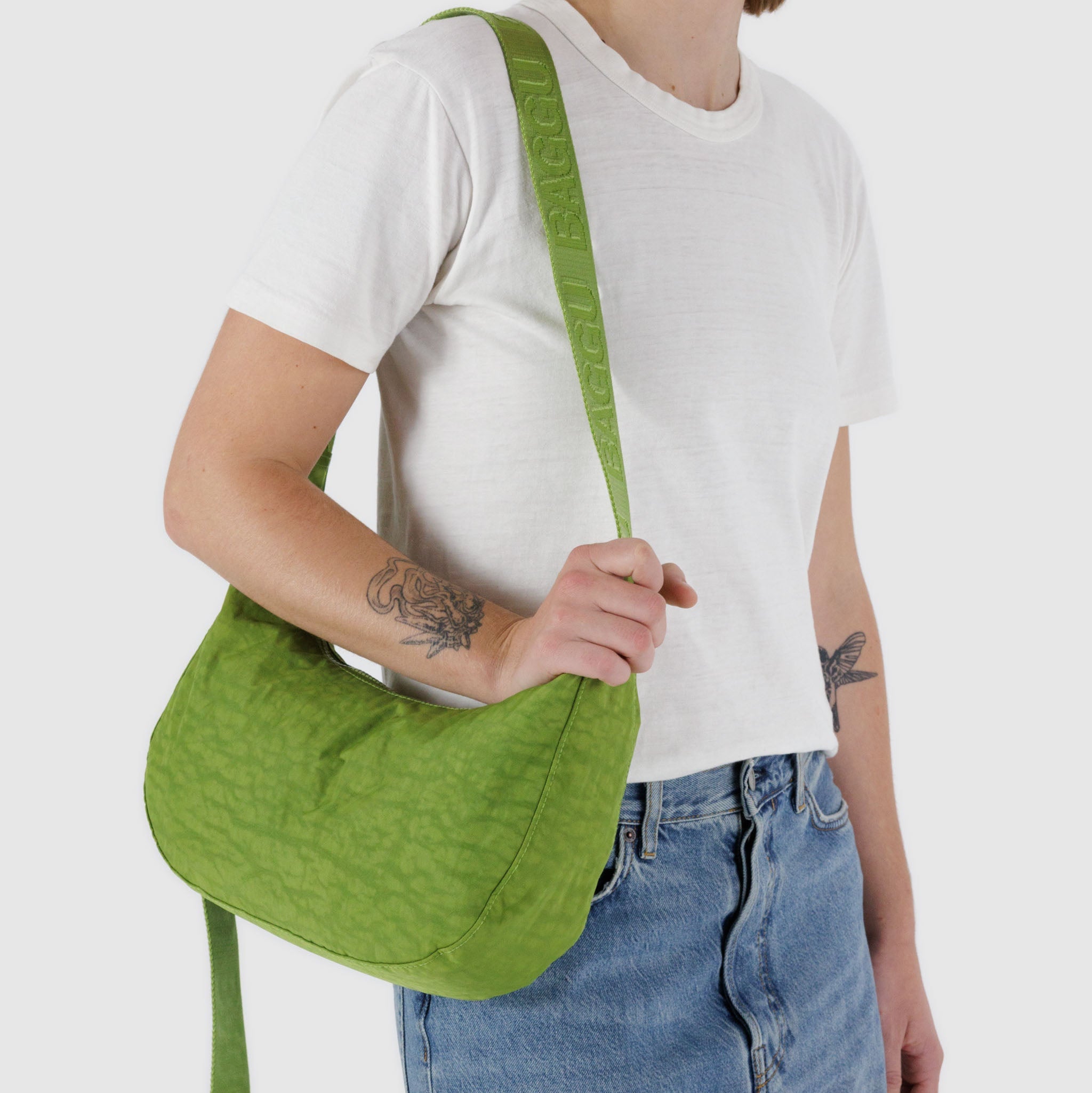 Medium_Nylon_Crescent_Bag_Heavyweight_Green_Juice_03.jpg