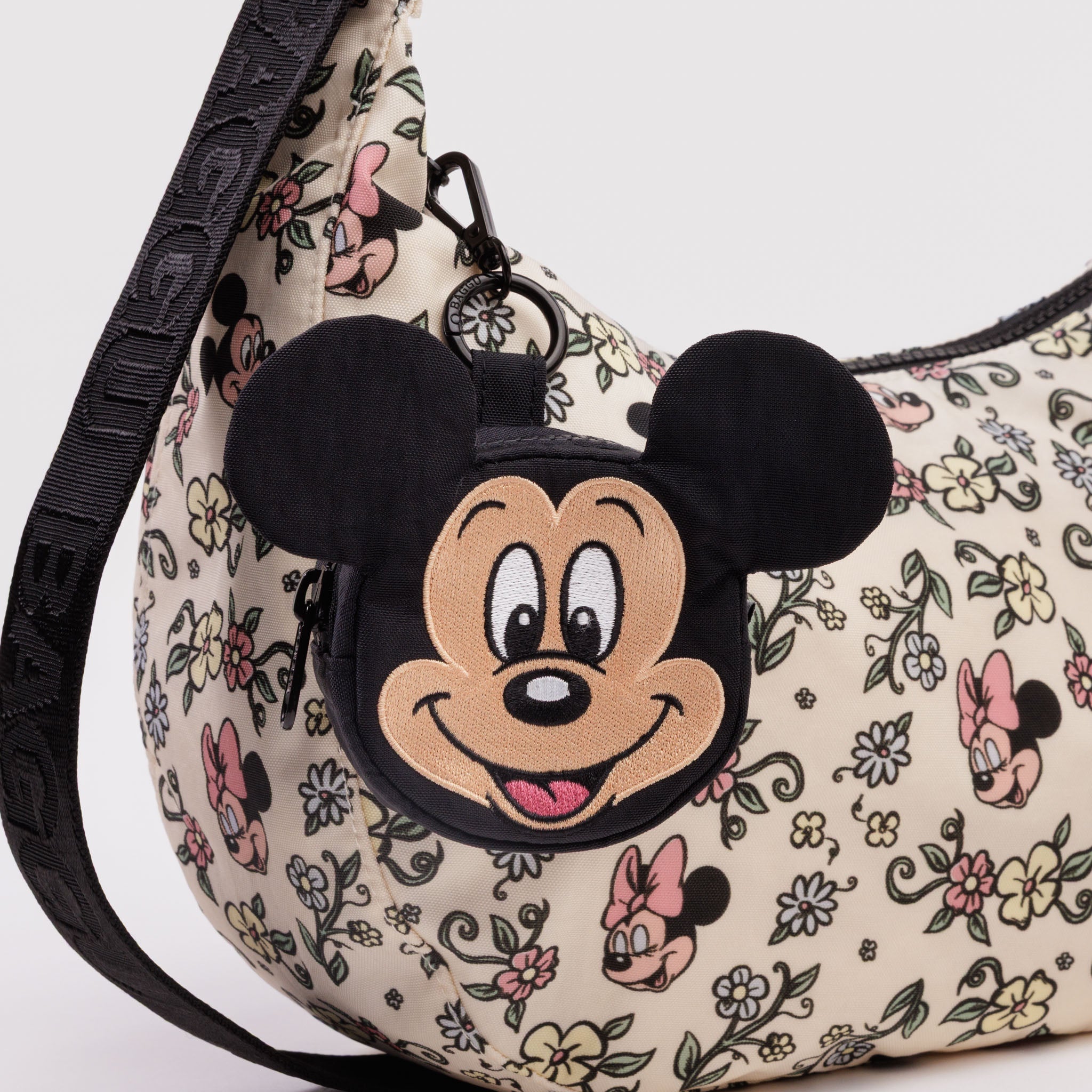 Mickey_Mouse_Charm_Heavyweight_Embroidered_Mickey_Mouse_02.jpg