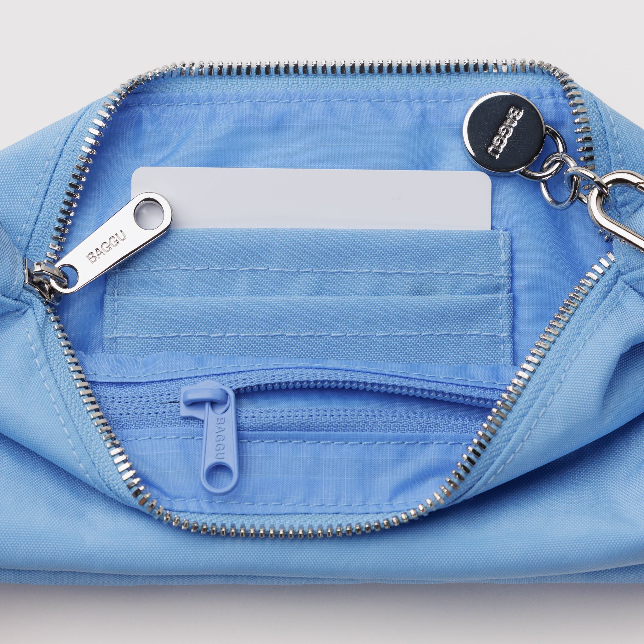 Nylon_Pochette_Heavyweight_Piscine_03.jpg
