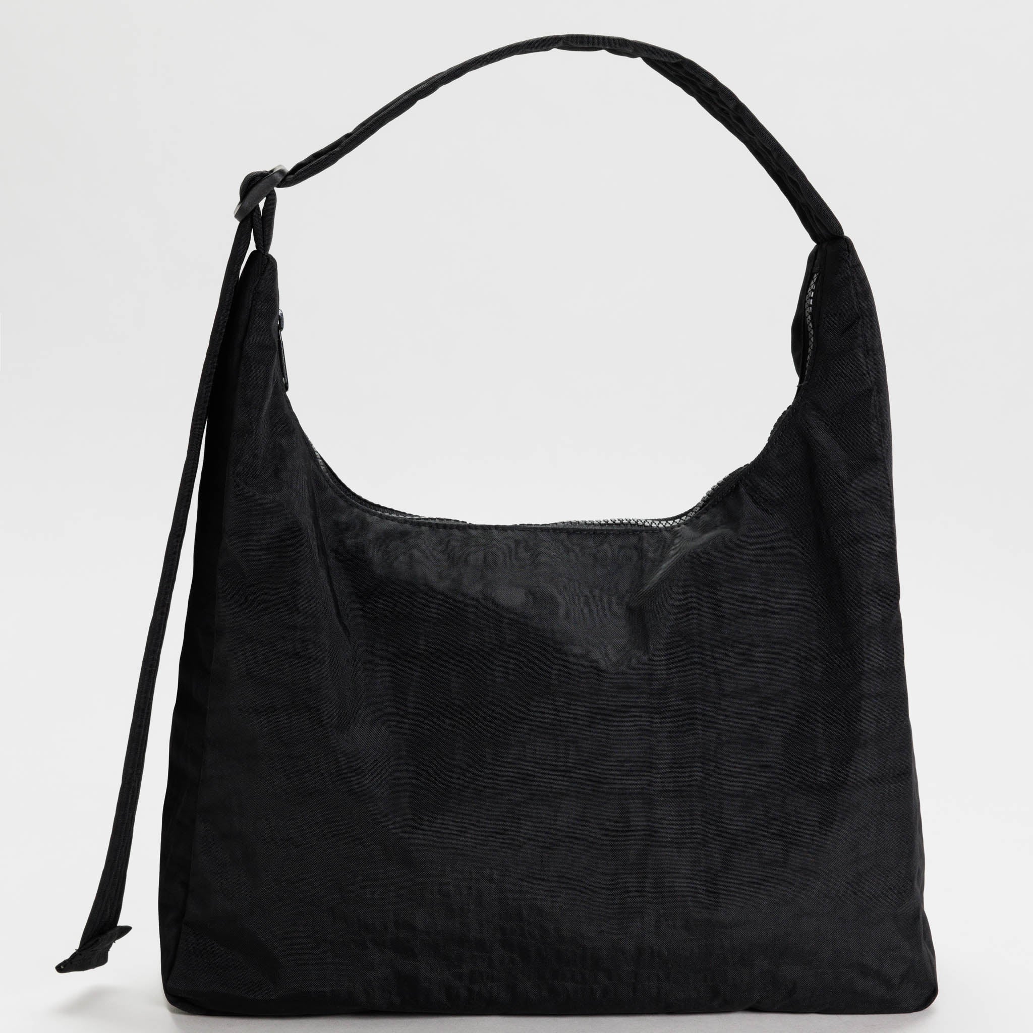 Nylon_Shoulder_Bag_Heavyweight_Black_01.jpg