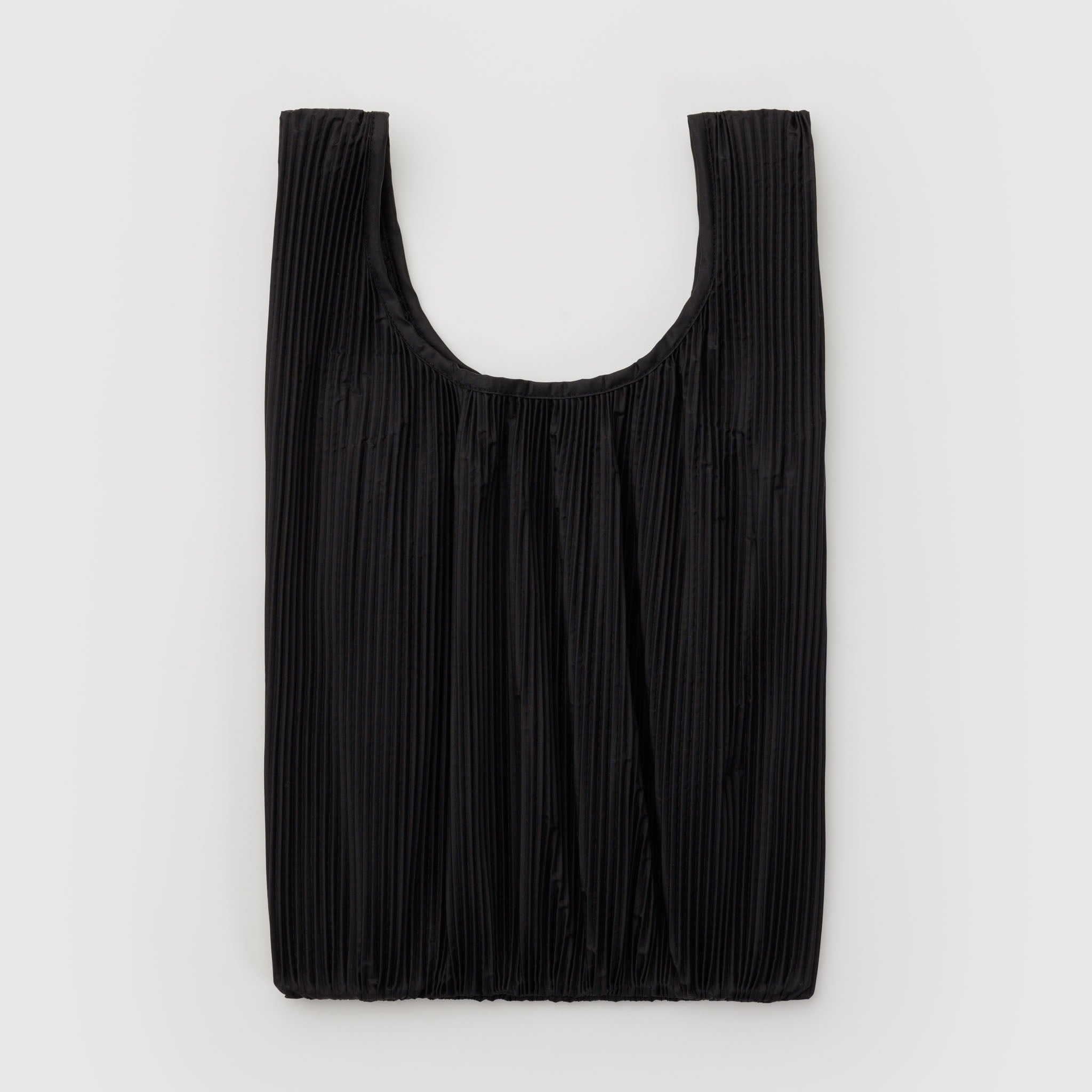 Pleated_Baggu_Ripstop_Black_01.jpg