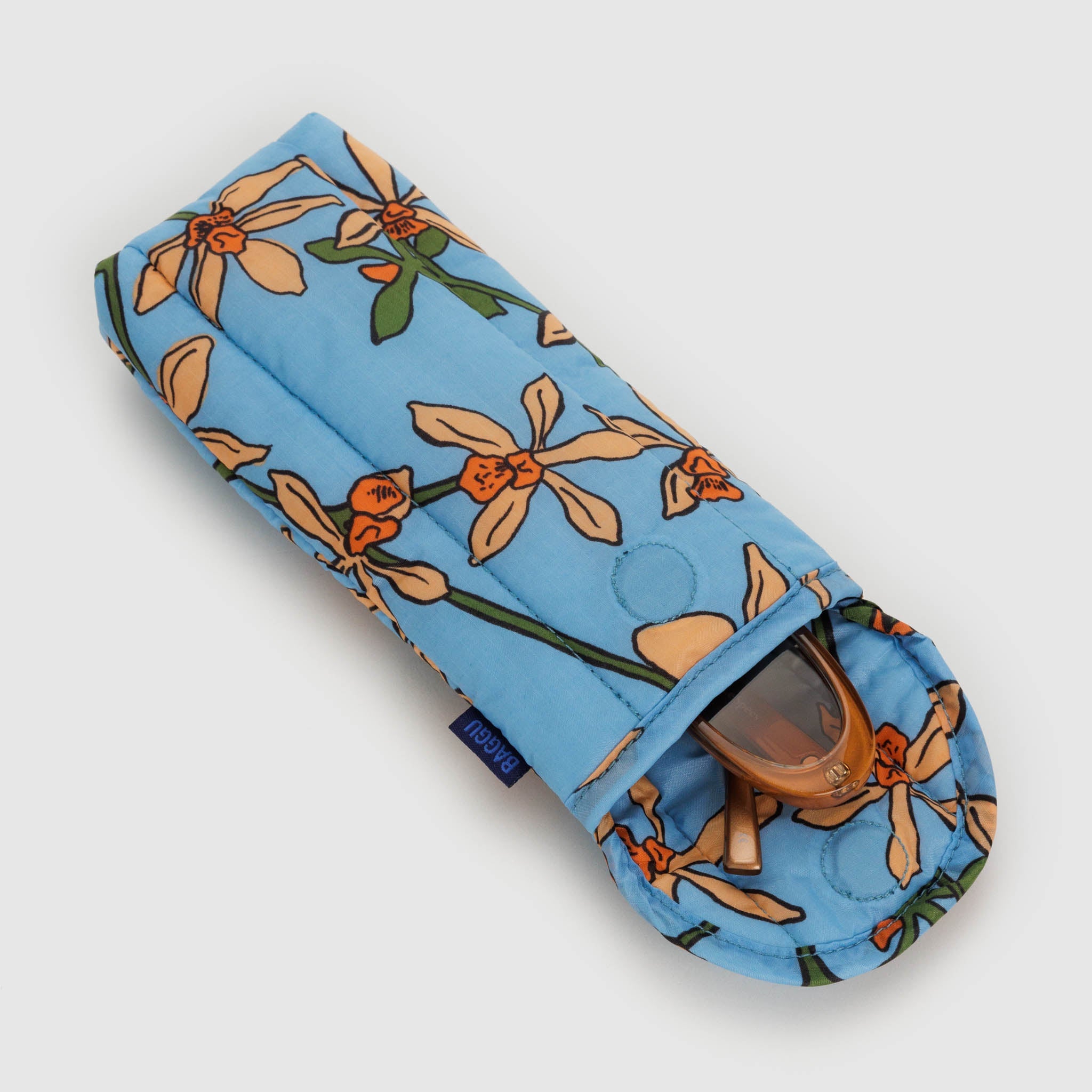 Puffy_Glasses_Sleeve_Ripstop_Orchid_02.jpg