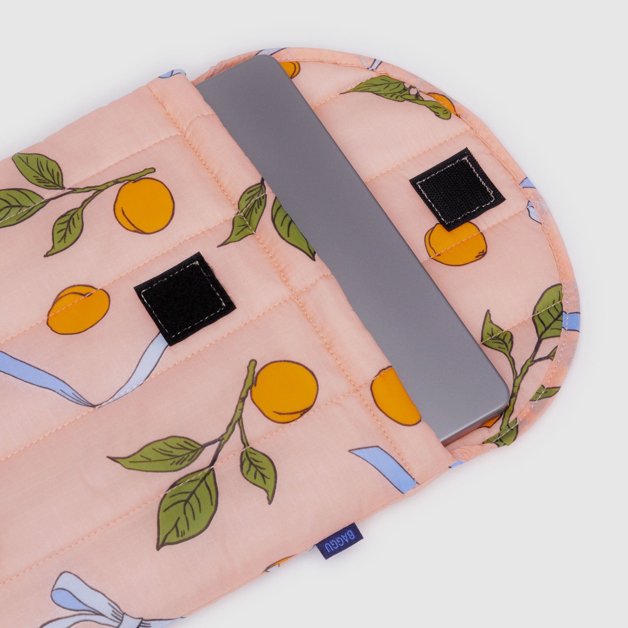 Puffy_Laptop_Sleeve_13_-14__Ripstop_Apricots_and_Ribbons_02.jpg