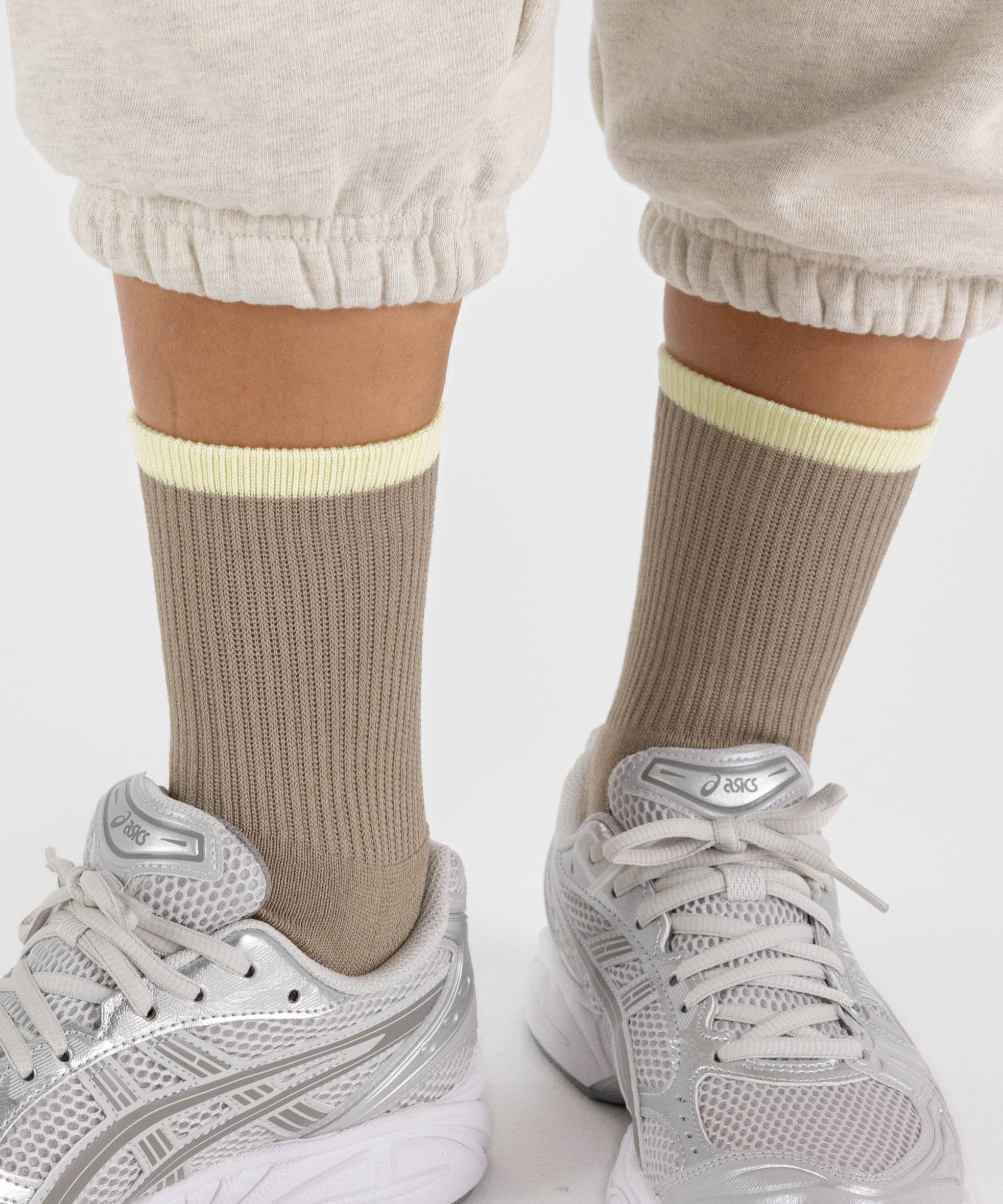 Ribbed_Sock_Bamboo_Knit_Dove_Mix_02.jpg