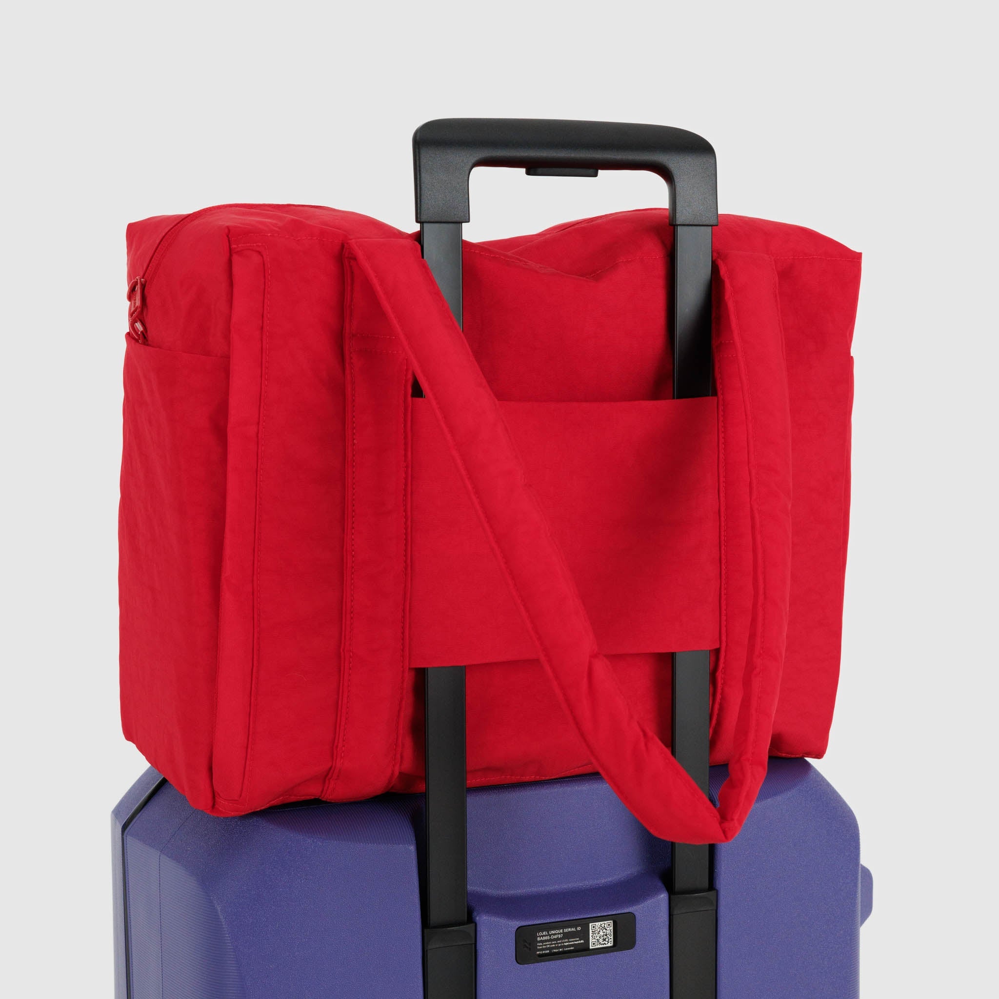 Small_Cloud_Carry-On_Bag_Heavyweight_Candy_Apple_02.jpg