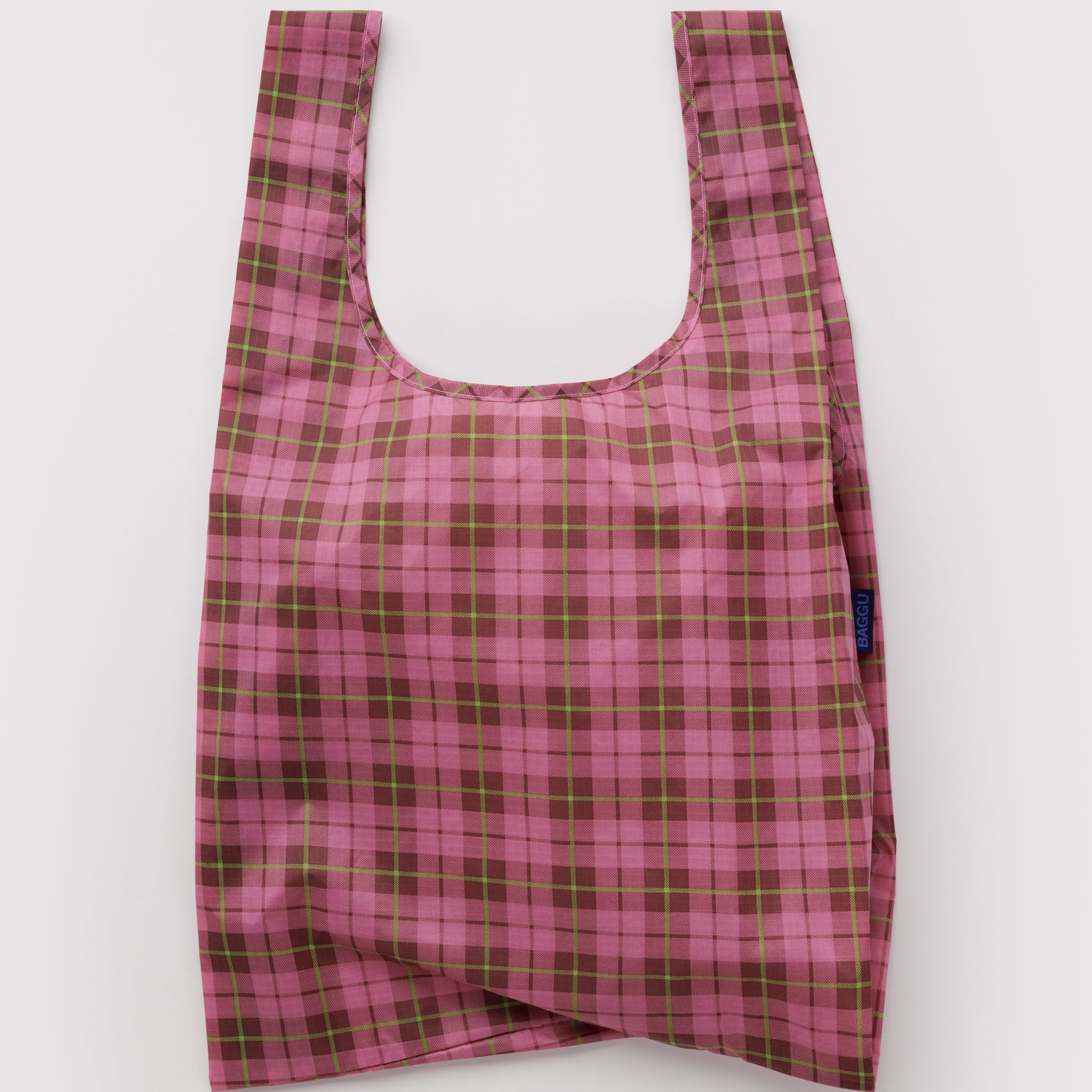 Standard_Baggu_Ripstop_Azalea_Pink_Tartan_01.jpg