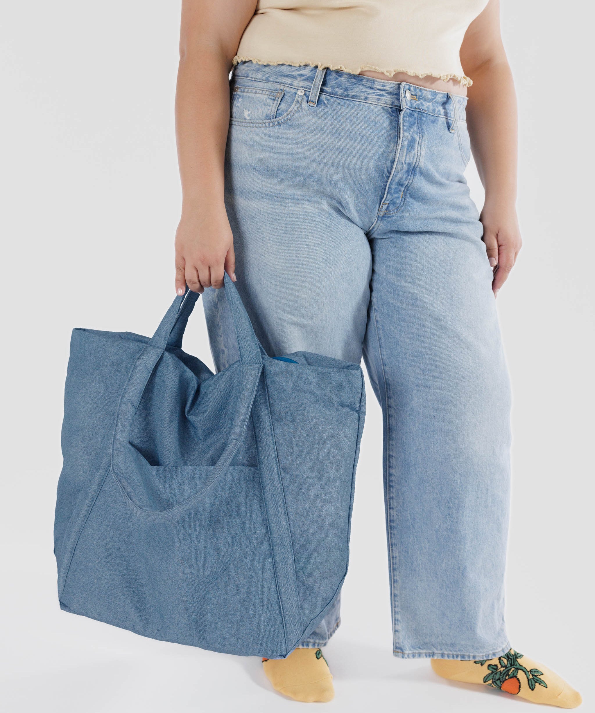 Travel_Cloud_Bag_Heavyweight_Digital_Denim_03.jpg