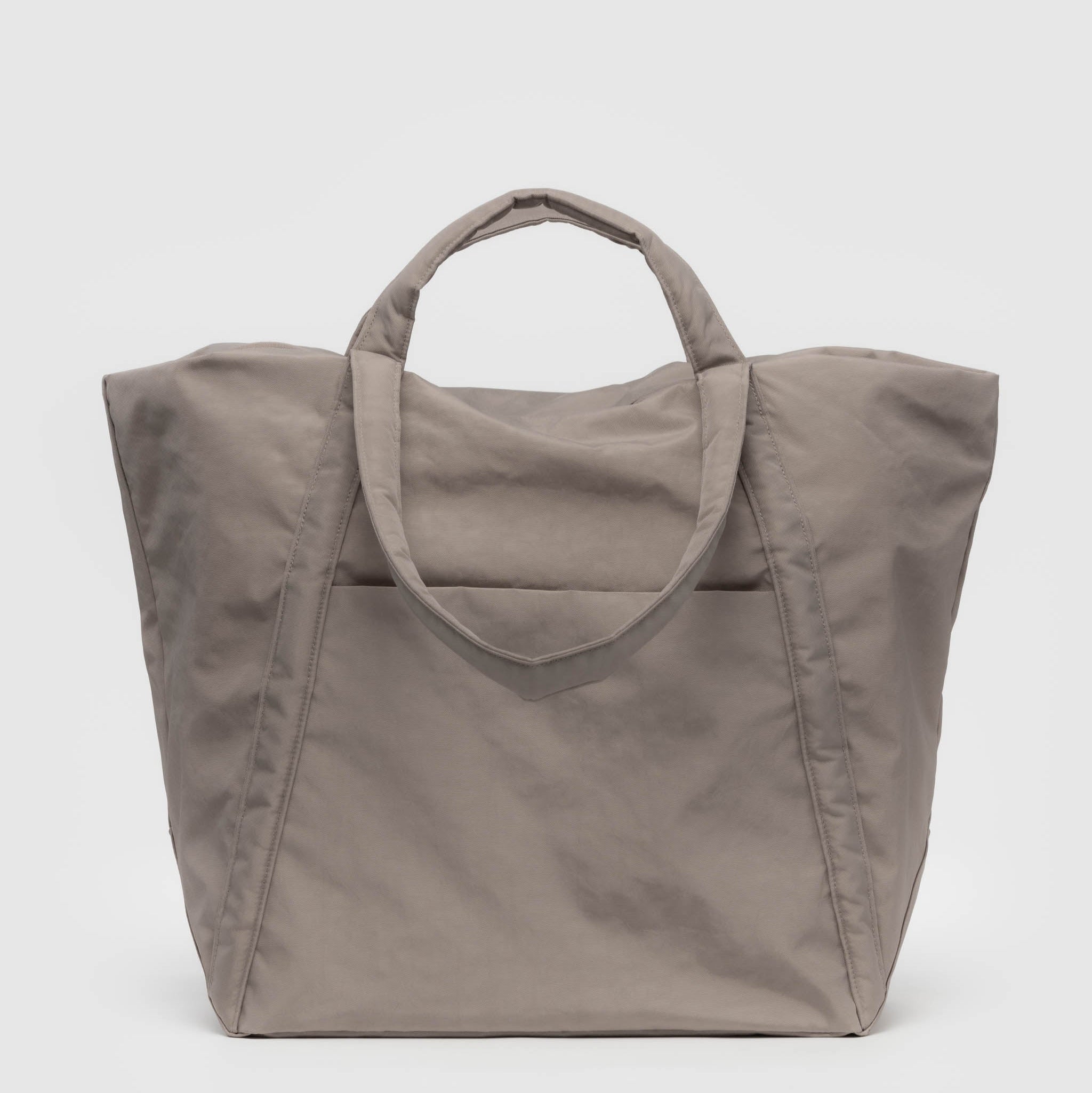 Travel_Cloud_Bag_Heavyweight_Dove_01.jpg
