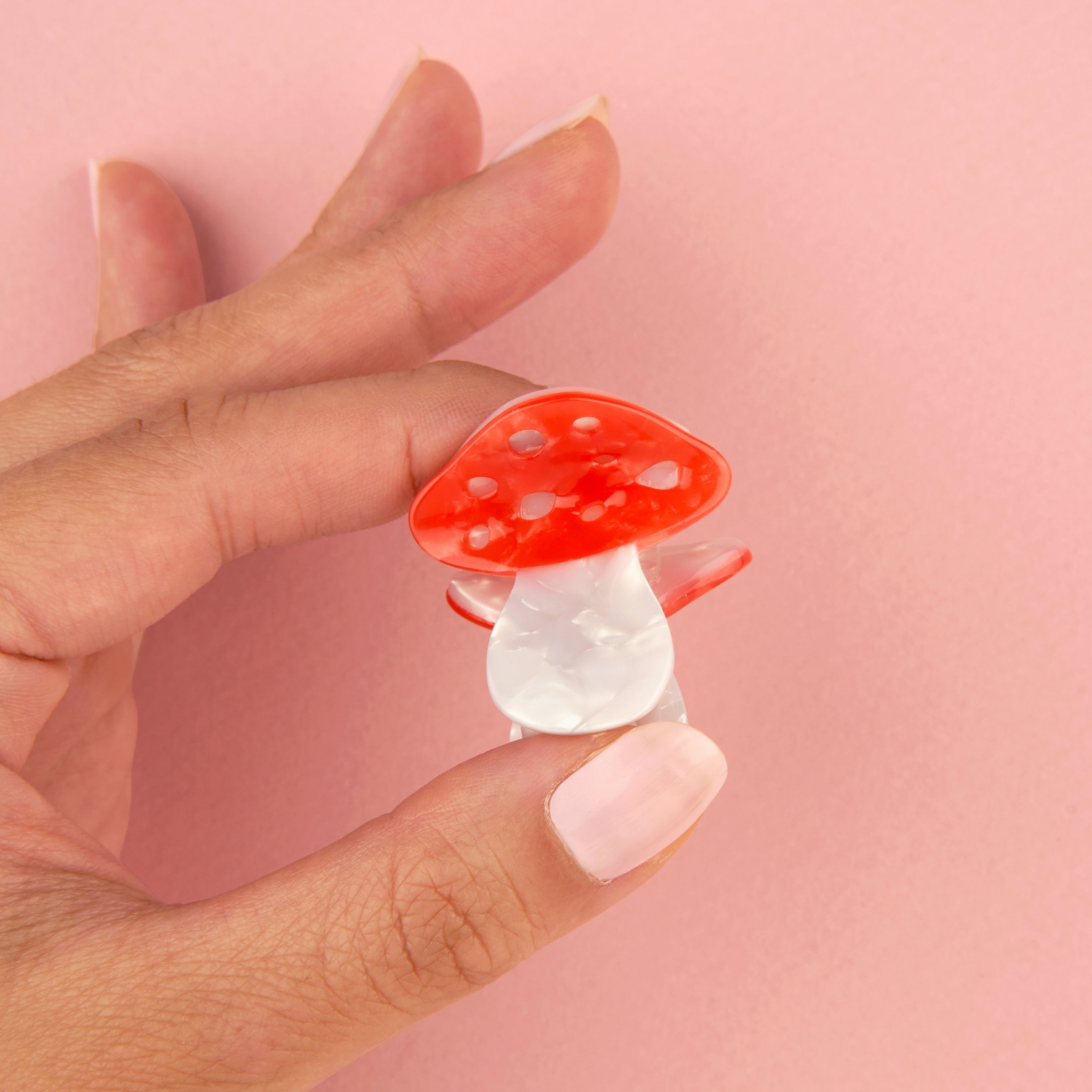Coucou Suzette Mini Hair Claw (Mushroom)