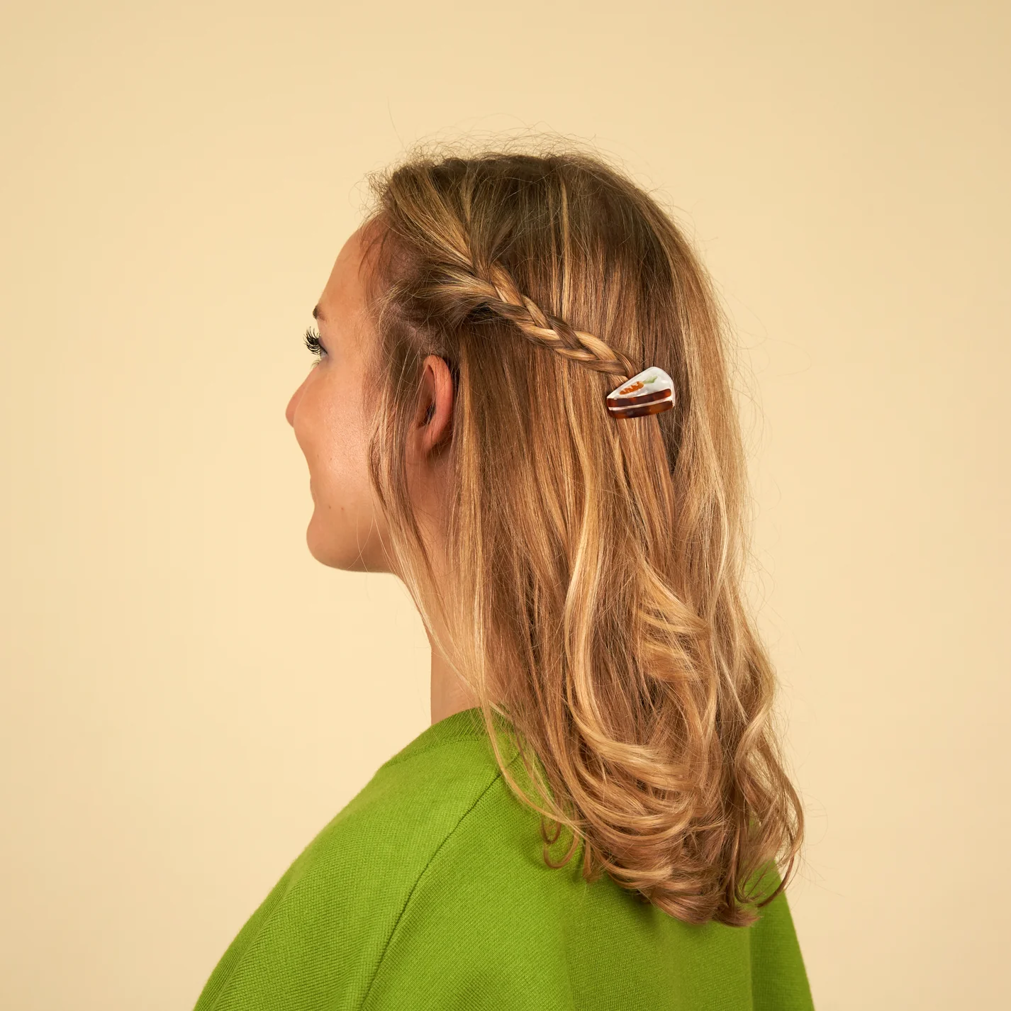 coucou-suzette-accessoire-accessory-cadeau-gift-tendance-mode-trendy-fashion-dinette-automne-fall-tea-party-hair-clip-barrette-carotte-cake-pastry-porte.png