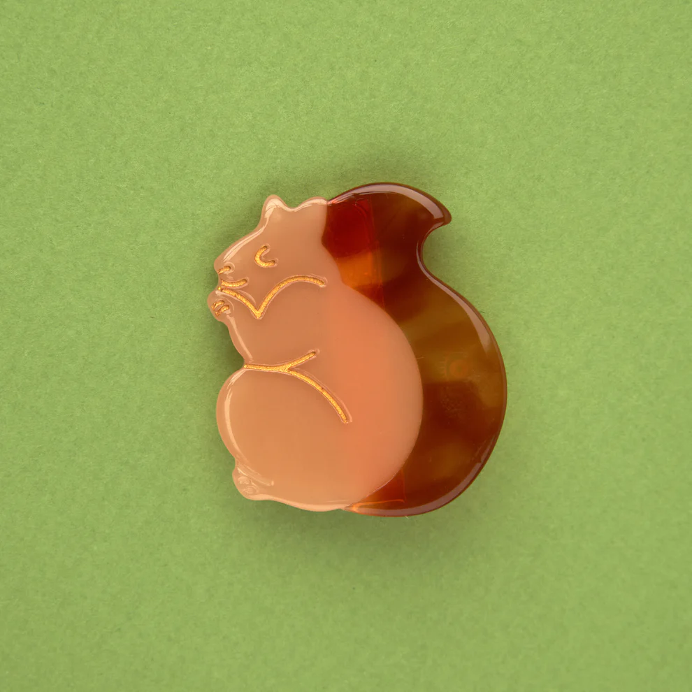 coucou-suzette-accessoire-accessory-cadeau-gift-tendance-mode-trendy-fashion-dinette-automne-fall-tea-party-hair-clip-barrette-ecureuil-squirrel-marron-brown-cute-animal-mignon.png