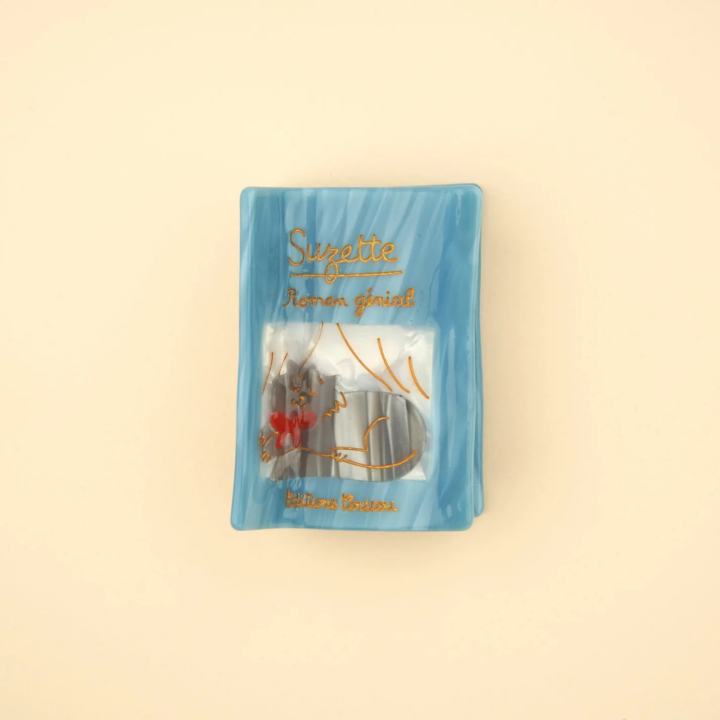 coucou-suzette-accessoire-accessory-cadeau-gift-tendance-mode-trendy-fashion-douce-france-french-frenchy-pince-cheveux-hair-claw-roman-book-bleu-blue-HD1.webp