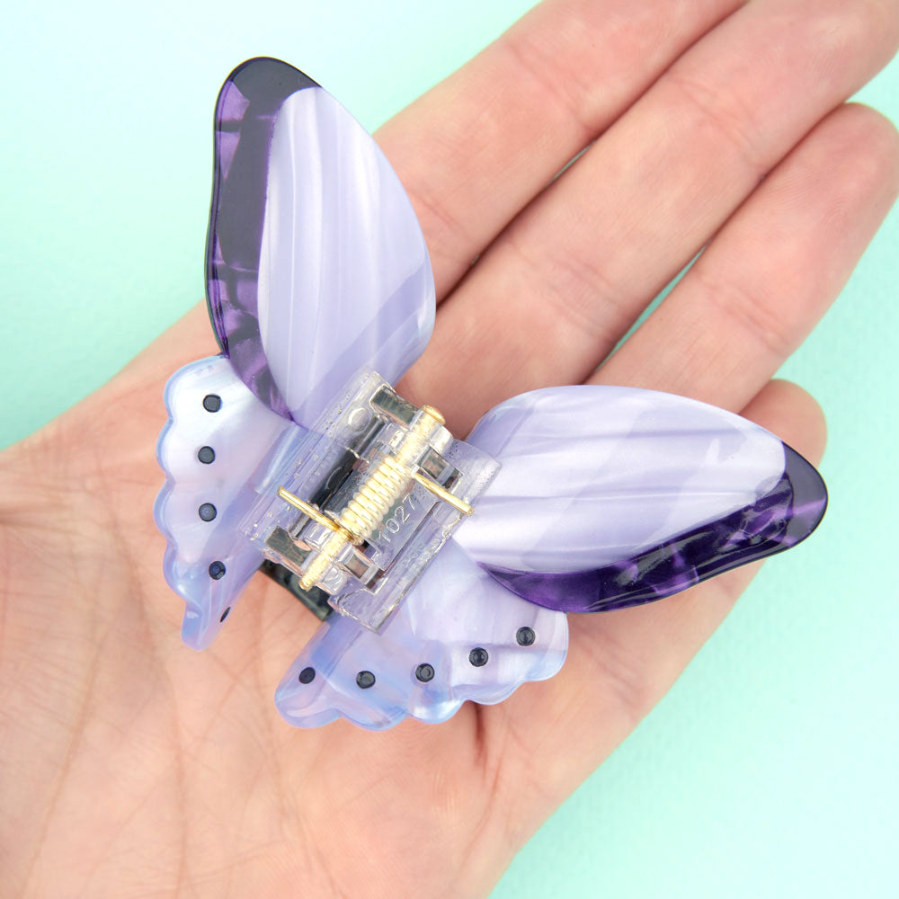 coucou-suzette-accessoire-accessory-cadeau-gift-tendance-mode-trendy-fashion-merveilleuses-bestioles-wonderful-bugs-printemps-spring-pince-cheveux-hairclaw-papillon-butterfly-mauve-vi_0a7312f9-dd43-4a1a-910b-ed16ef7e930a.jpg