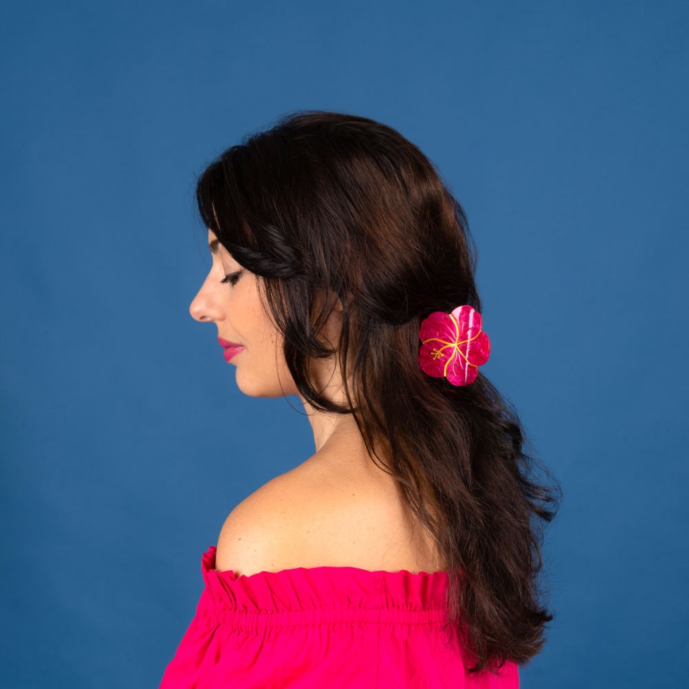 hibiscus_hair_claw_9027_50161fc6-5975-4ecb-ae32-5473339535bd.jpg