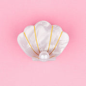 Mini Hair Claw (Scallop Shell)