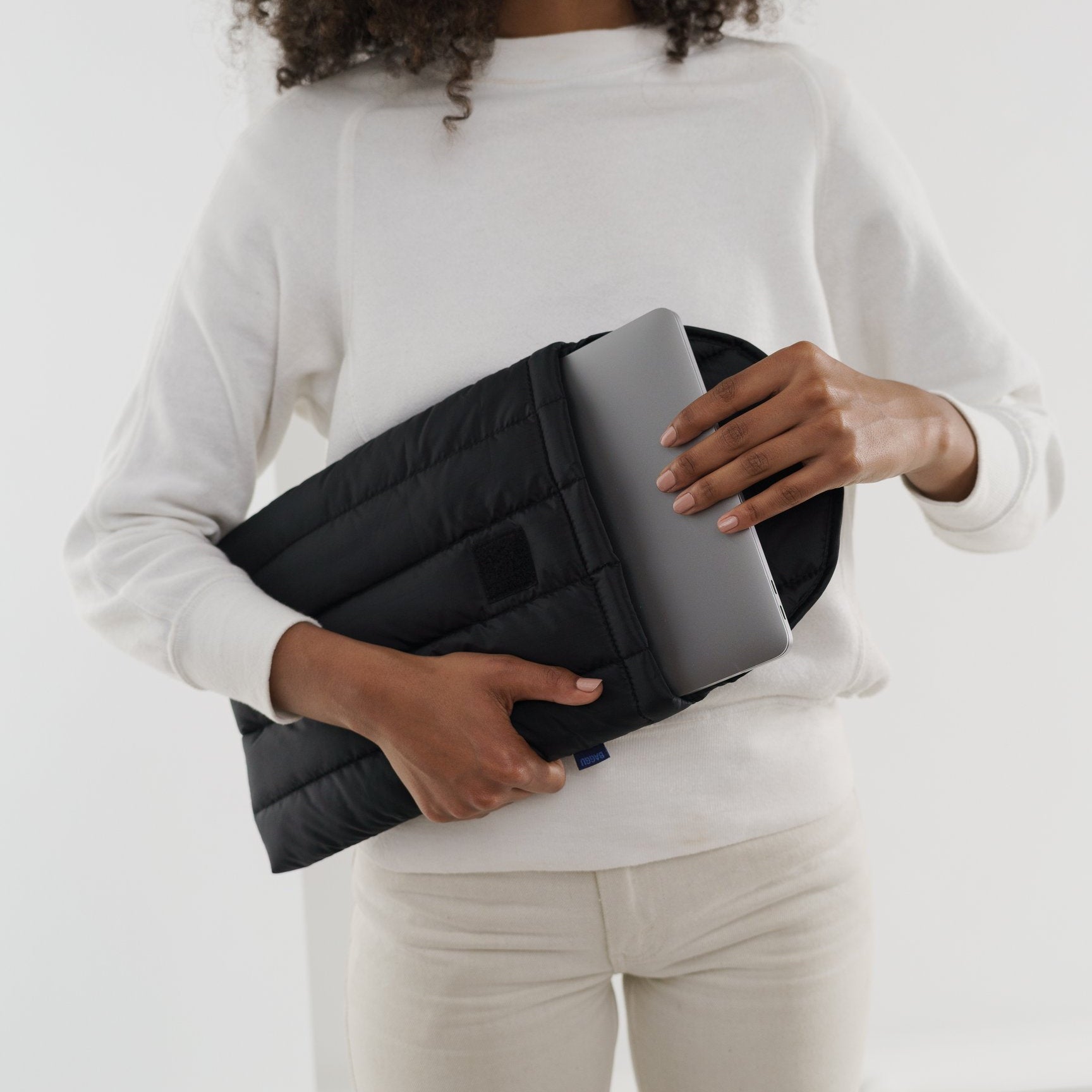 กระเป๋าผ้า Baggu สำหรับใส่ Laptop