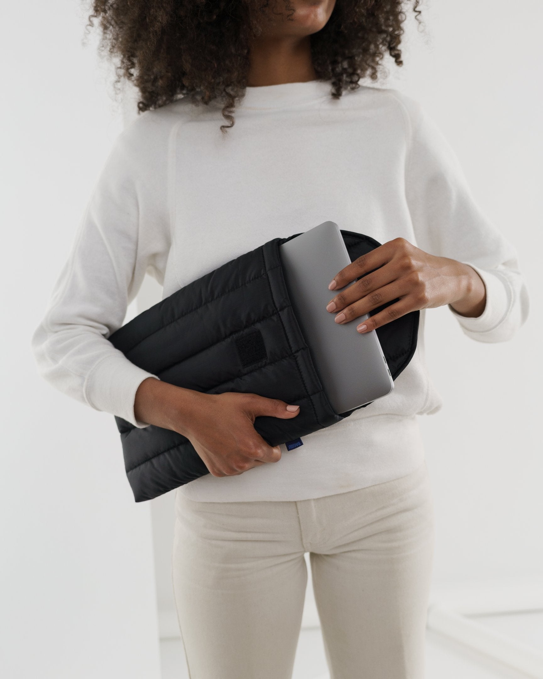 กระเป๋าผ้า Baggu สำหรับใส่ Laptop