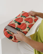 กระเป๋าผ้า Baggu สำหรับใส่ Laptop